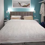 Lovely In With Wifi Apartament *