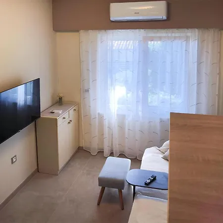 Apartmán Lovely In With Wifi *